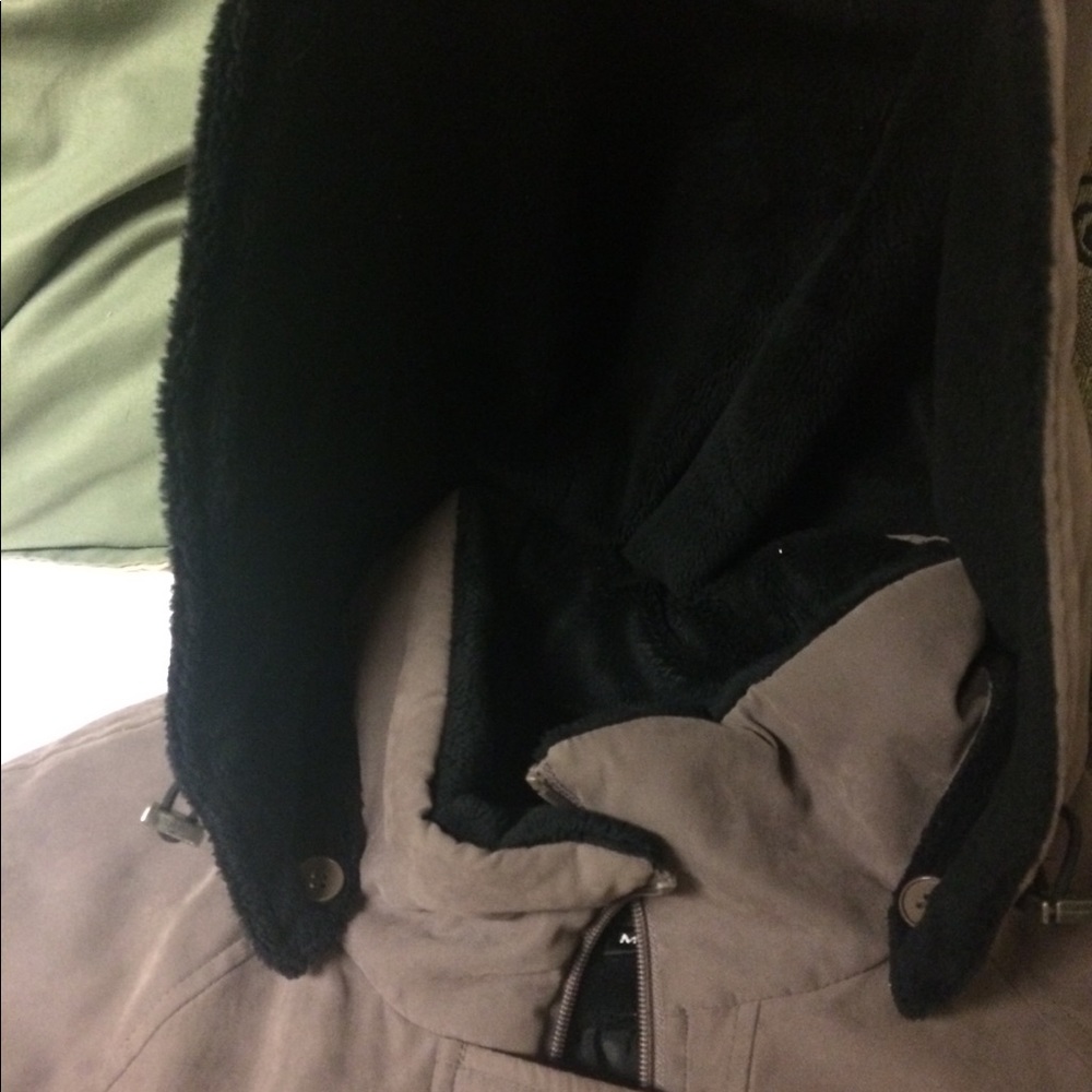 Jacket - Picture 2 of 4